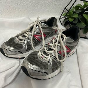 NEW BALANCE running shoes size 6.5